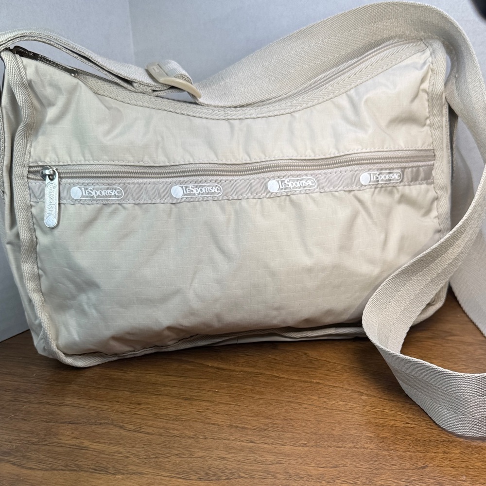 LeSportsac Classic Hobo Tan/Cream Crossbody Shoulder Purse Bag, Versatile